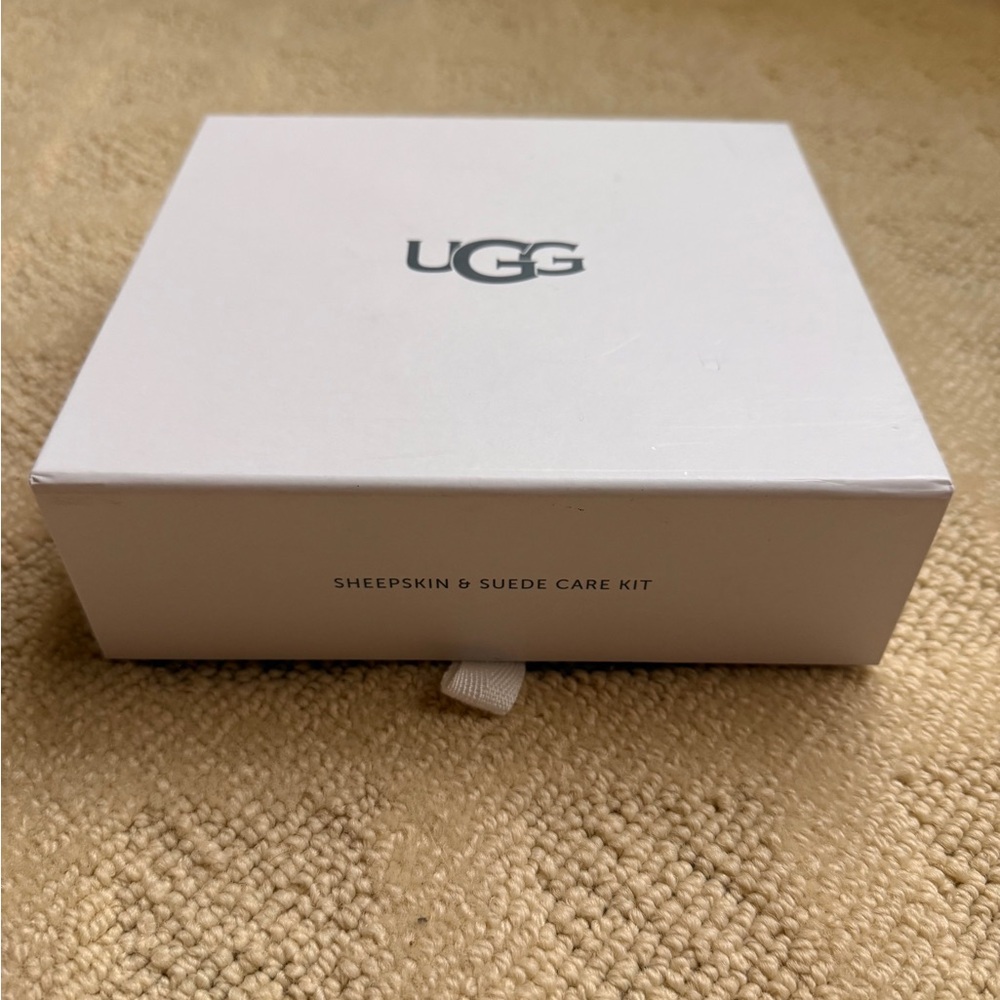 UGG Sheepskin & Suede Care Kit in White Box